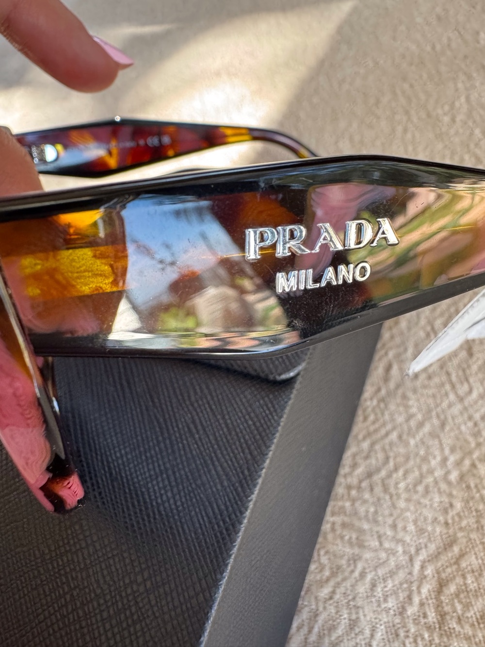 Prada Women’s Brown & Pink Tortoiseshell Sunglasses New - Picture 13 of 15